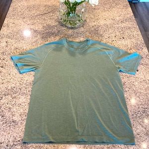 Lululemon Men’s Metal Vent Tech SS 2.0 shirt, Medium, sage green